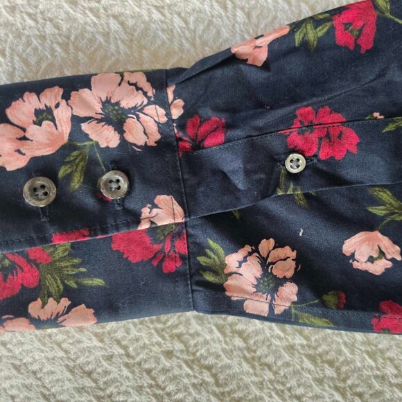 Land's End  Woman Shirt Size 4P - Picture 5 of 7